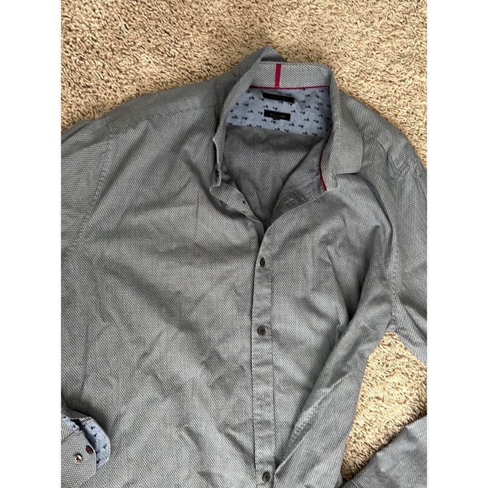 RW&Co fitted button down textured collar dress shirt